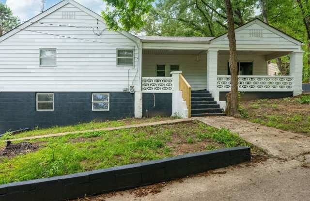 Birmingham area - 1518 Hialeah Drive, Forestdale, AL 35214