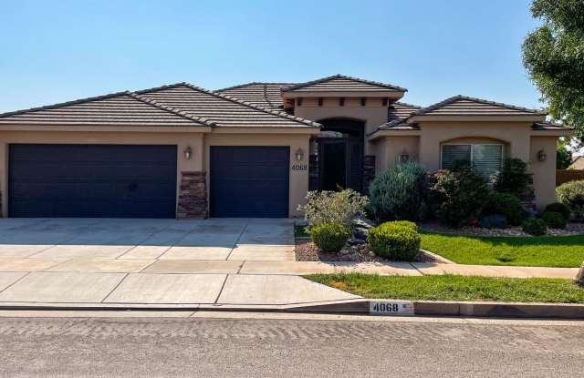 4 Bedroom Treasure Valley Home Near Crimson High School photos photos