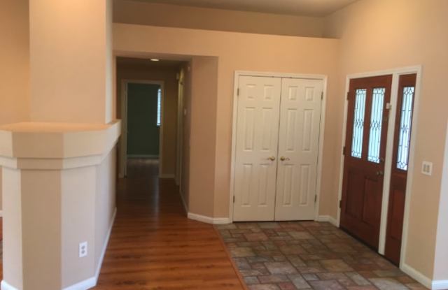 7576 Sylvan Creek Ct Gallery 4