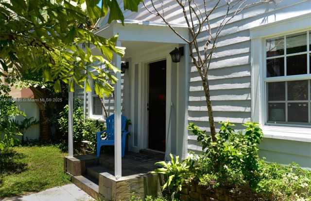 7611 Abbott Ave photos photos