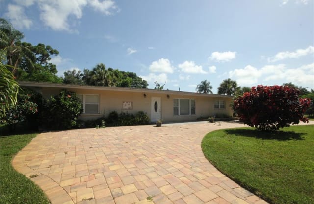 1716 HAZELWOOD STREET - 1716 Hazelwood Street, Sarasota County, FL 34231