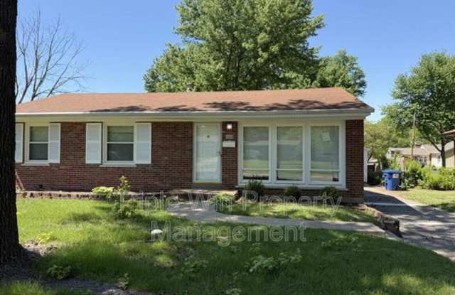 185 ST EUGENE LN photos photos