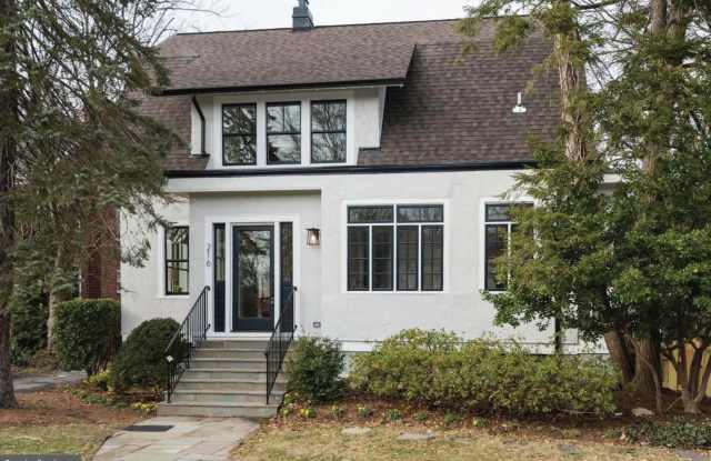 216 N JACKSON STREET - 216 North Jackson Street, Arlington, VA 22201