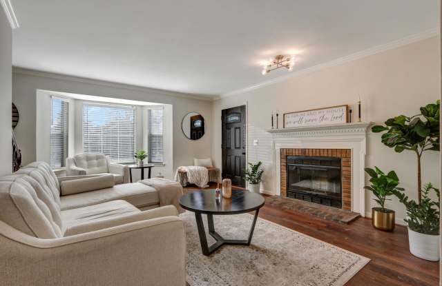 304 Chase Court - 1 Gallery 4