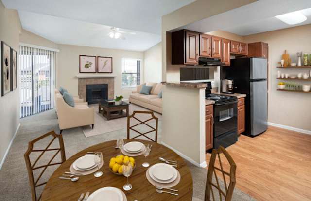 Residences of Valley Ranch Gallery 3