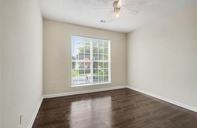 4824 Buchli Lane Gallery 4