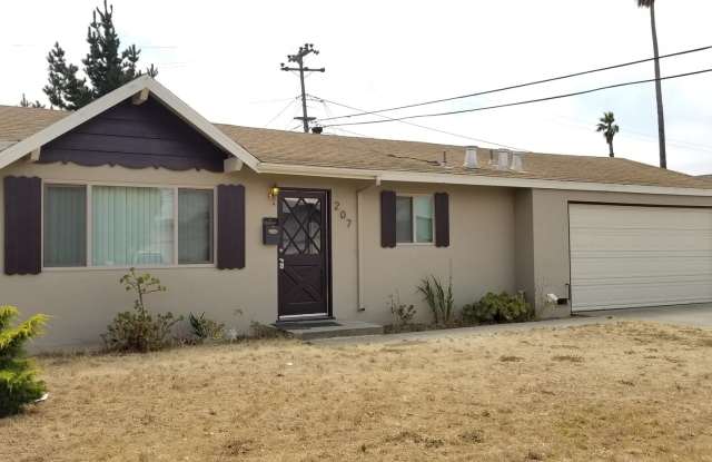 Spacious North Salinas Home photos photos