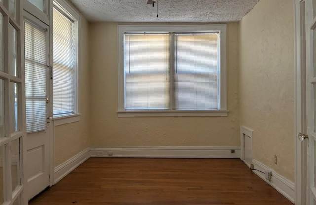 7511 Pershing Avenue Gallery 4