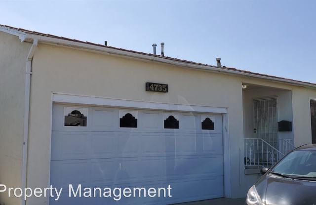 4735 Rose Place Gallery 2