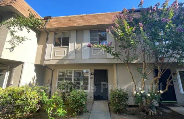 8812 Sawtelle Way Gallery 1