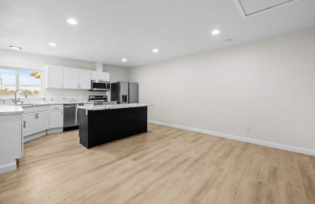 5529 Dorothy Dr. Gallery 4