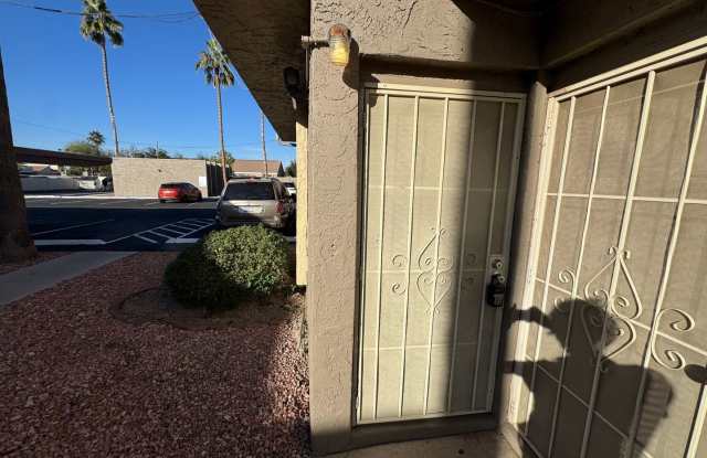 6140 W. Townley Ave photos photos