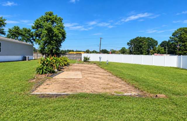 106 Gawain Drive Gallery 1