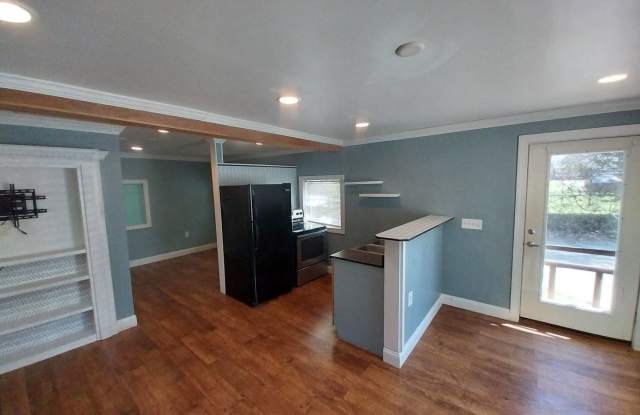 Cottage Apartment Gallery 3