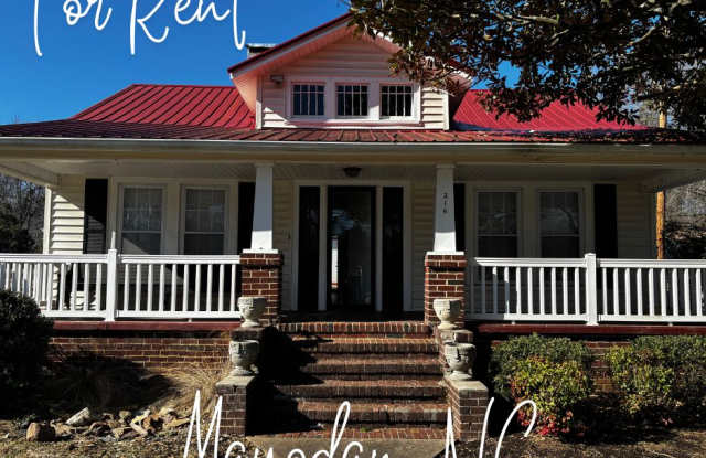 216 N 5th Ave photos photos