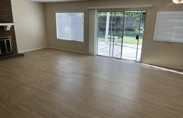 489 Mariposa Dr Gallery 4
