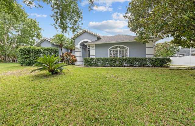 7770 GLYNDE HILL DRIVE photos photos