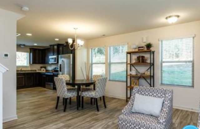 884 Saratoga Drive - 1 Gallery 4