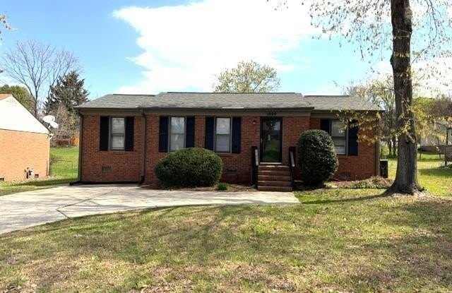 1809 Acorn Road photos photos