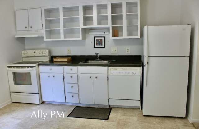 1822 Charles Court - 1 Gallery 3