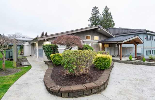 The Courtyard Apartment Homes Gallery 2