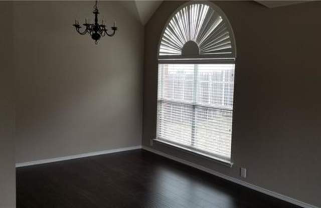 1348 Ventura Drive Gallery 3