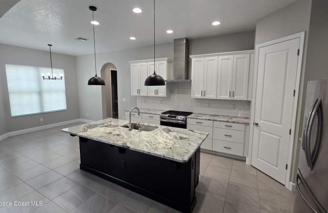 8416 Lyside Drive Gallery 3