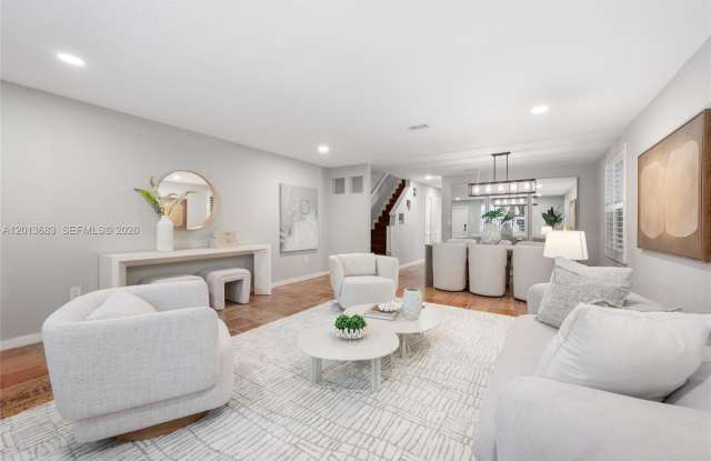 3274 Gifford Ln photos photos
