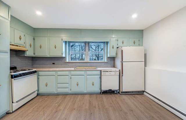 233 Glenbrook Avenue photos photos