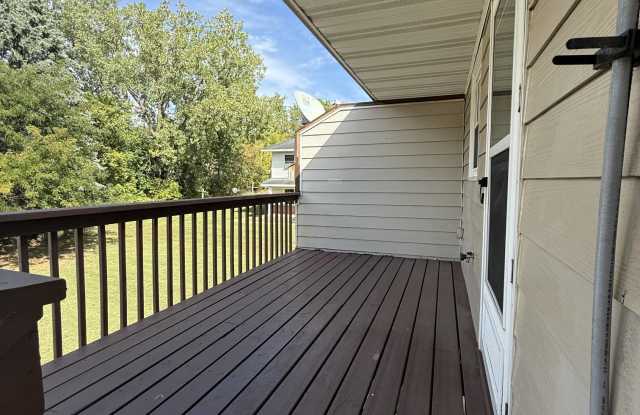 3226 Oak Knoll Drive - 4 Gallery 4