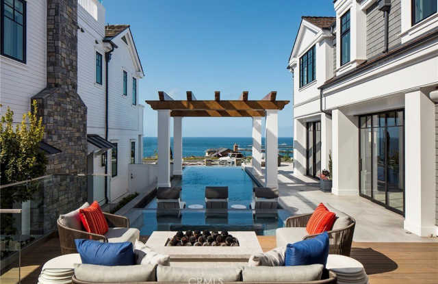 3312 Ocean Boulevard photos photos