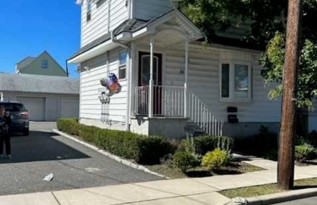 46 Hathaway Street - 46 Hathaway Street, Wallington, NJ 07057