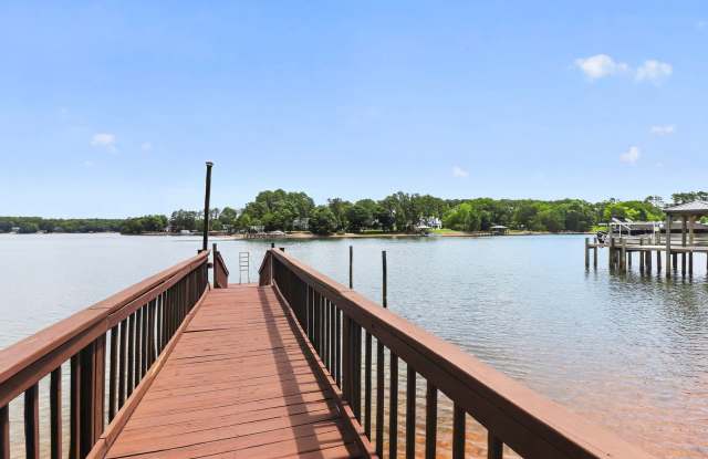 Boat slip and private dock 120 Stepaside Lane Gallery 3