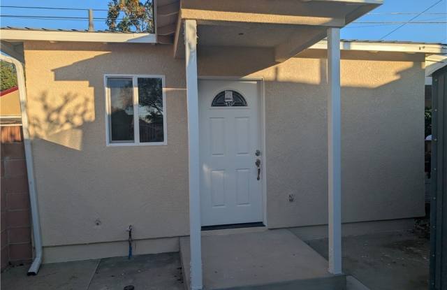 5204 Minturn Avenue photos photos