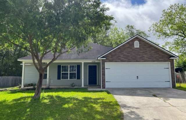 3Bedroom/2Bath in Miller Farms! - 4868 Stonewall Circle, Lowndes County, GA 31605