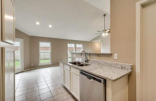 949 Sugarberry Dr Gallery 4