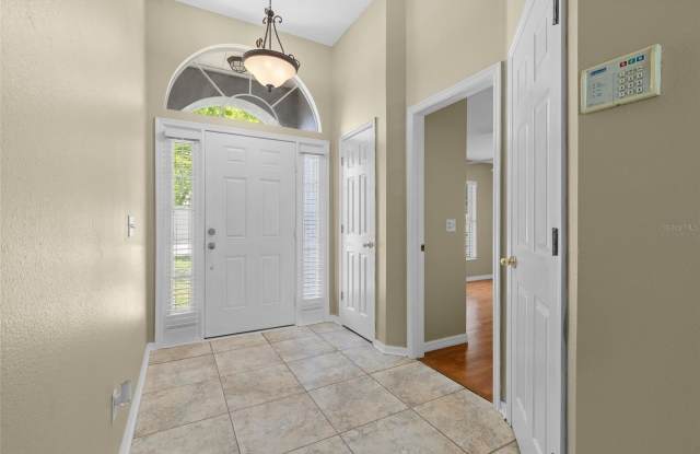 148 COUNTRY LAKES Circle Gallery 4