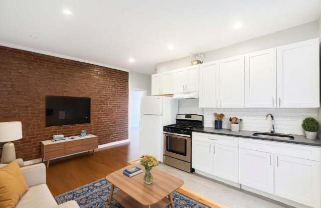 141 Nagle Avenue - 141 Nagle Avenue, New York City, NY 10040