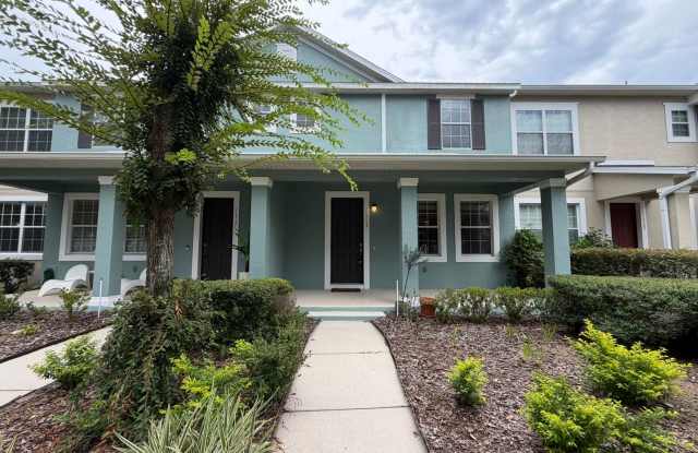 Great townhouse -  available now! photos photos
