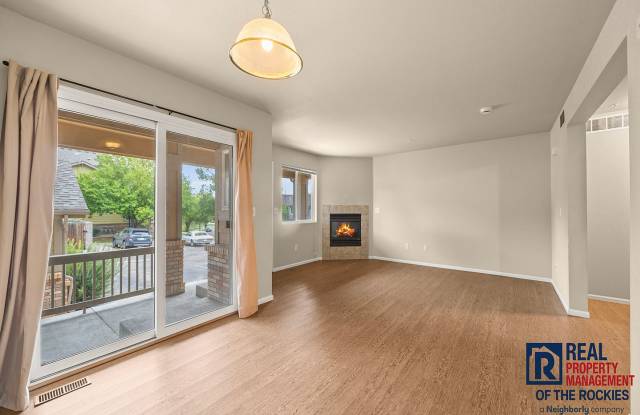 Amazing 3 bed, 3.5 bath Condo in Rigden Farm! photos photos