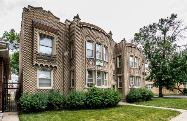 7955 S Calumet Ave photos photos