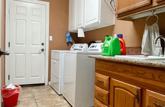 26434 Aldertree Ct Gallery 3