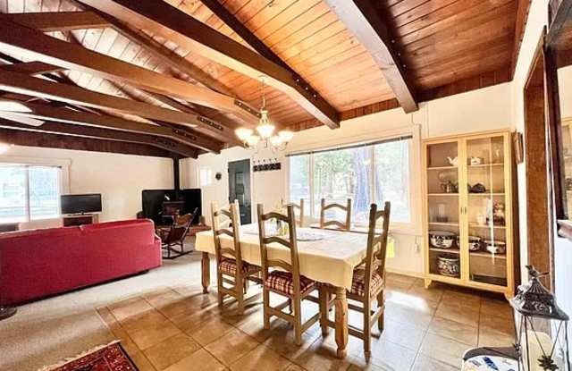 1239 W Scenic Dr Gallery 4