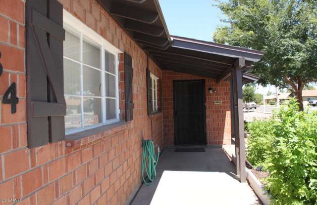 8234 E MONTEROSA Street Gallery 3
