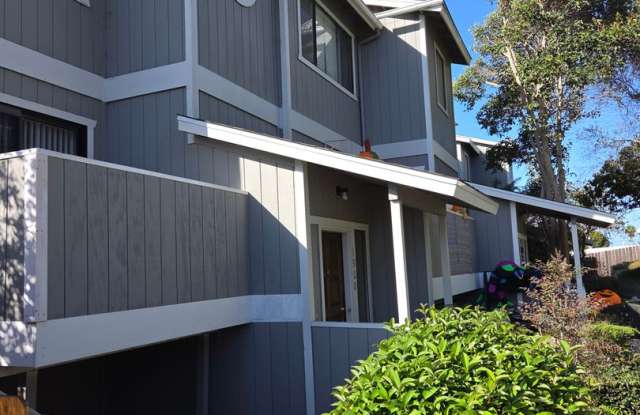 Oceano Condo-Tri level available NOW Gallery 3
