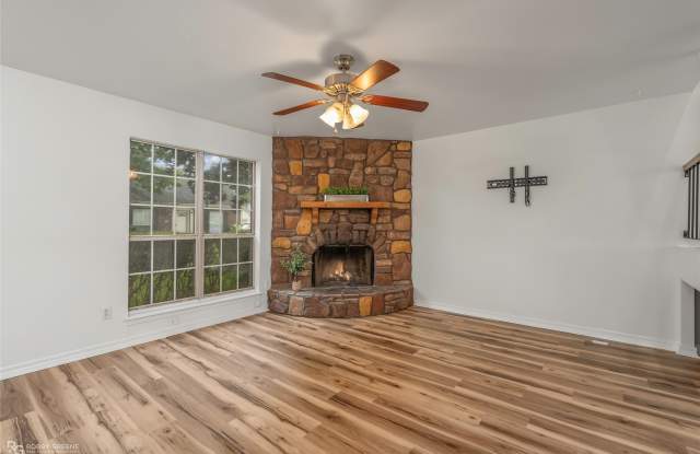 10002 Georgetown Drive Gallery 2