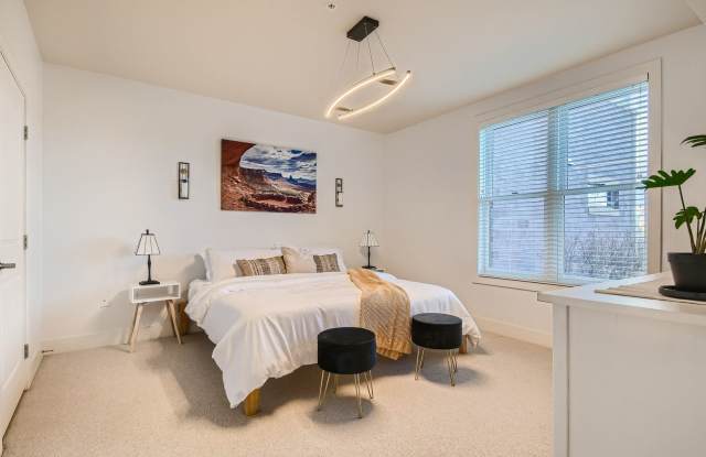 Modern 1 BDR in Peloton - Ground Floor - Full Accessible Gallery 4