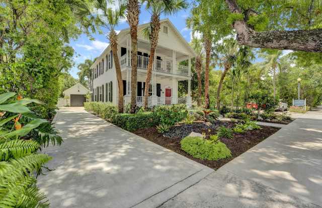 306 N Swinton Avenue photos photos