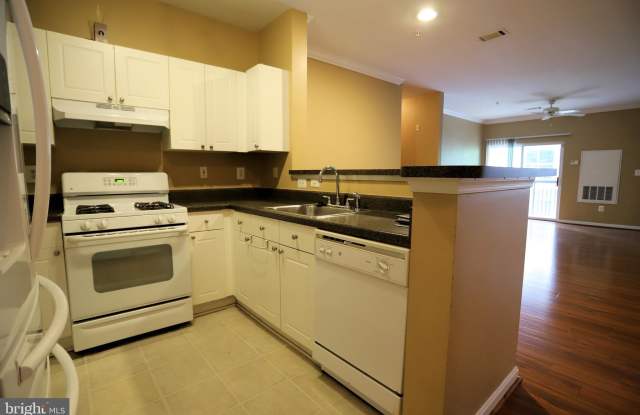 11353 ARISTOTLE DRIVE 8-309 Gallery 3