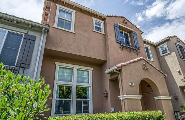 "Coming Soon" 3-Bedroom in Santa Clara- $4,600/mo photos photos
